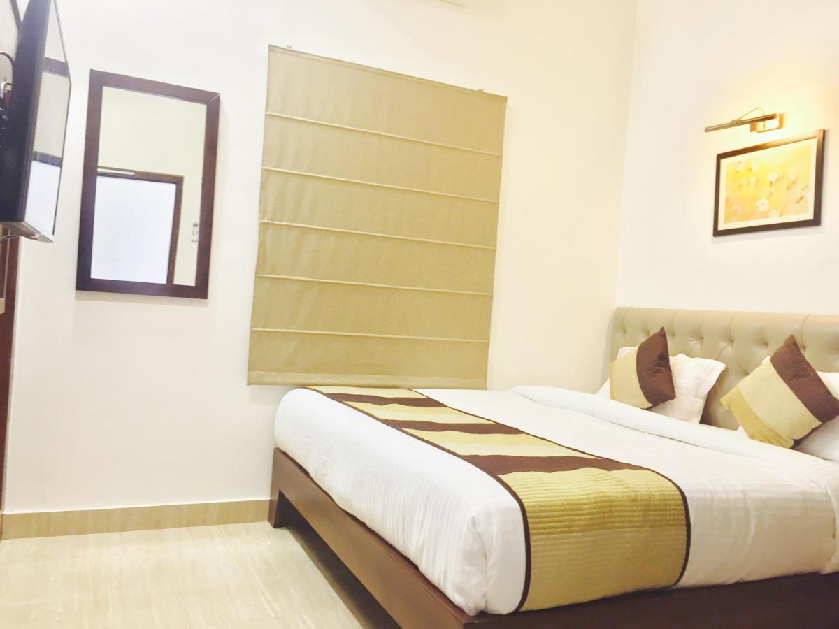 Hotel Ajmer Regency Esterno foto
